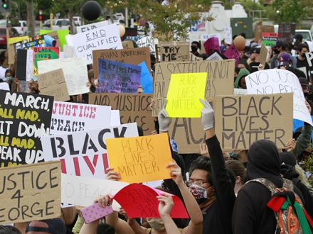 San Francisco State University students march in support of Black Lives Matter